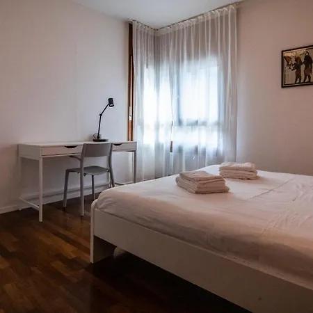 Ermes Di Colloredo 34 A Lägenhet