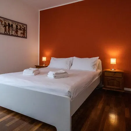 Ermes Di Colloredo 34 A *