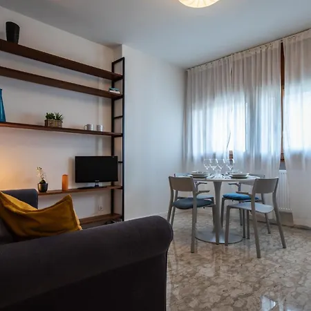 Ermes Di Colloredo 34 A *